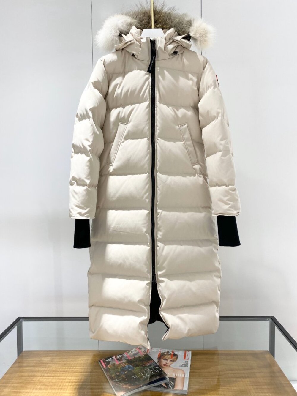 Women’s Long Hooded Parka Off White Fur Trim Down Coat - Picture 1 of 9